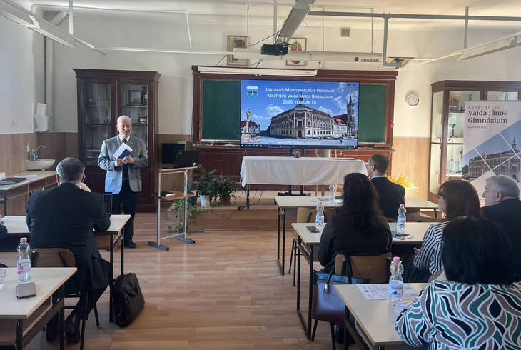 Igazgat�i Mentorh�l�zat Program Zala v�rmegye - III. tal�lkoz�