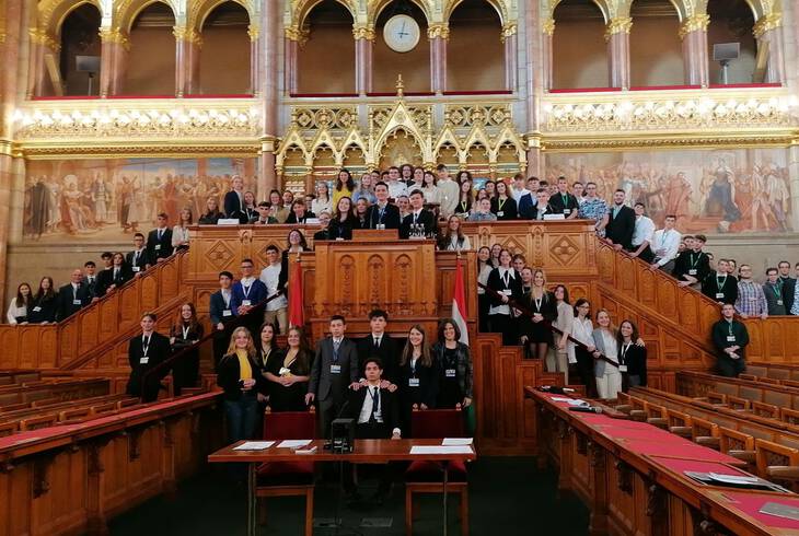 2023-10-26 Demokráciajáték a Parlamentben